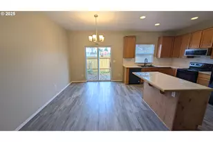 18541 SW Takena Ct, Beaverton, OR 97003 - Photo 6