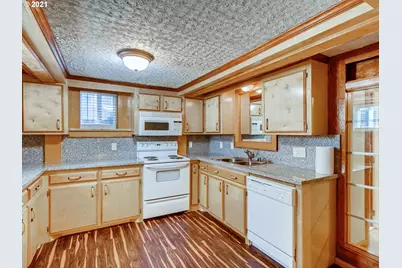 5305 NE Rodney Ave, Portland, OR 97211 - Photo 14