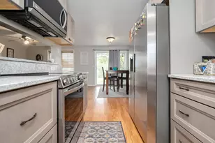 1002 W Charles St, Newberg, OR 97132 - Photo 16
