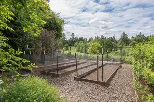 1002 W Charles St, Newberg, OR 97132 - Photo 40