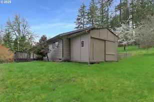 29652 Lusk Rd, Eugene, OR 97405 - Photo 32