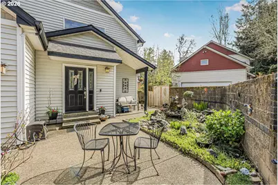 1760 SW Goucher Ct, McMinnville, OR 97128 - Photo 2