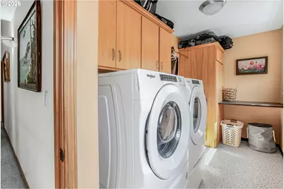 1760 SW Goucher Ct, McMinnville, OR 97128 - Photo 18