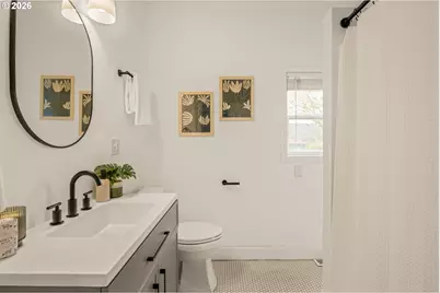 653 SW Sherman St, Portland, OR 97201 - Photo 18