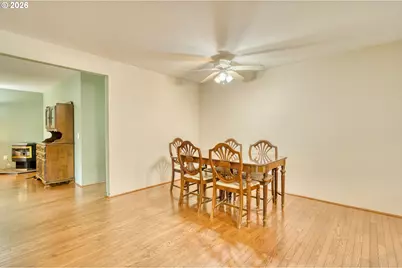 355 S 13th St, Saint Helens, OR 97051 - Photo 10