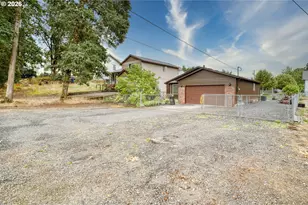 355 S 13th St, Saint Helens, OR 97051 - Photo 30