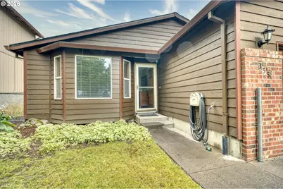 355 S 13th St, Saint Helens, OR 97051 - Photo 4