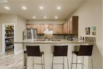 3710 SE Scarlet Pl, Hillsboro, OR 97123 - Photo 16