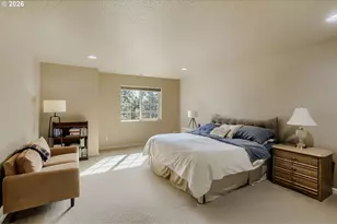3710 SE Scarlet Pl, Hillsboro, OR 97123 - Photo 32