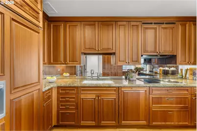 1414 SW 3rd Ave #2001, Portland, OR 97201 - Photo 10
