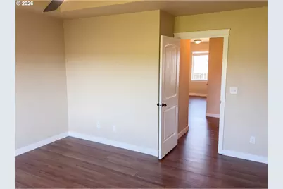 4230 Sagecrest Dr, Albany, OR 97322 - Photo 10