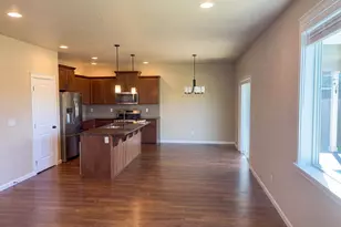 4230 Sagecrest Dr, Albany, OR 97322 - Photo 8