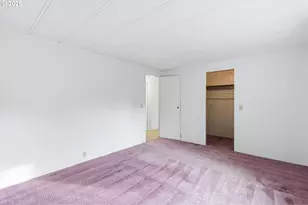 11155 SW Royal Villa Dr, Portland, OR 97224 - Photo 12