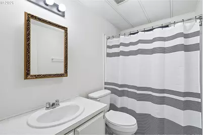 11155 SW Royal Villa Dr, Portland, OR 97224 - Photo 8