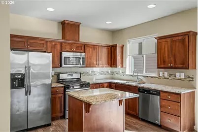 1705 Merganser St, Silverton, OR 97381 - Photo 14