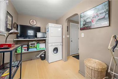 97 W 36th Ave, Eugene, OR 97405 - Photo 14