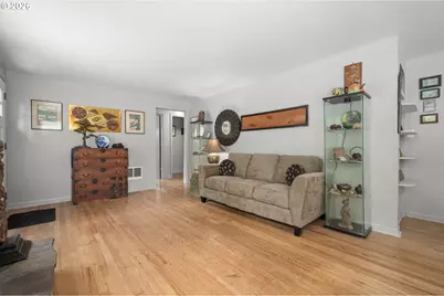 97 W 36th Ave, Eugene, OR 97405 - Photo 6