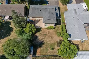 16600 SE Salmon St, Portland, OR 97233 - Photo 46