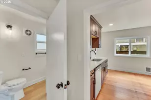 1712 SE Stark St, Portland, OR 97214 - Photo 30