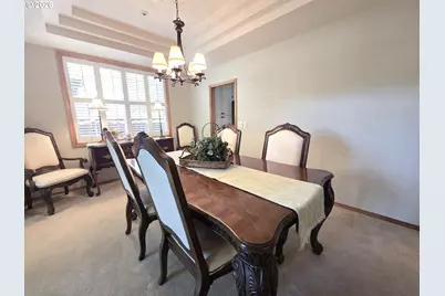 21820 SW Fuller Dr, Tualatin, OR 97062 - Photo 8