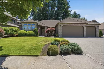 21820 SW Fuller Dr, Tualatin, OR 97062 - Photo 2