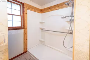 89805 Sprague Rd, Eugene, OR 97408 - Photo 24