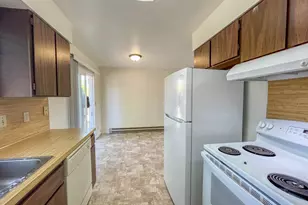 1959 Green Ave, Roseburg, OR 97471 - Photo 12
