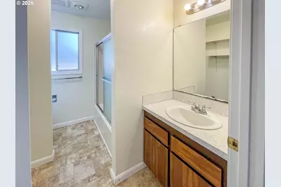 1959 Green Ave, Roseburg, OR 97471 - Photo 16