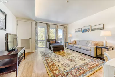 3970 N Interstate Ave #307, Portland, OR 97227 - Photo 4