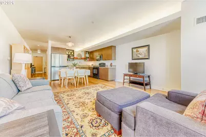 3970 N Interstate Ave #307, Portland, OR 97227 - Photo 6