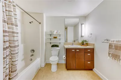 3970 N Interstate Ave #307, Portland, OR 97227 - Photo 16