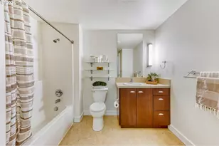 3970 N Interstate Ave, Portland, OR 97227 - Photo 16