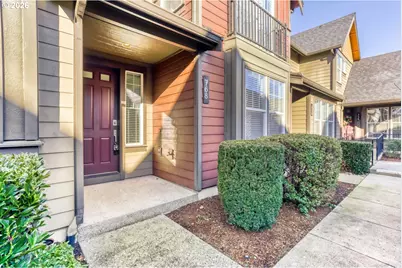 768 NE 70th Ave, Hillsboro, OR 97124 - Photo 2