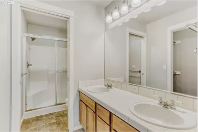 768 NE 70th Ave, Hillsboro, OR 97124 - Photo 30