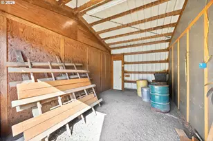 1342 Orchard Ln, Roseburg, OR 97471 - Photo 30