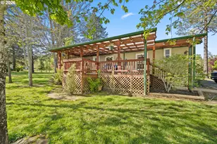 1342 Orchard Ln, Roseburg, OR 97471 - Photo 20