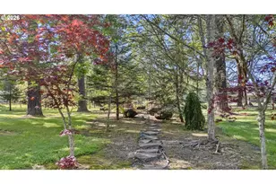 1342 Orchard Ln, Roseburg, OR 97471 - Photo 22