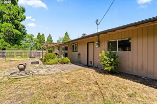 4080 Oak St, Eugene, OR 97405 - Photo 24