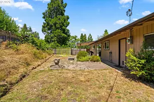 4080 Oak St, Eugene, OR 97405 - Photo 24