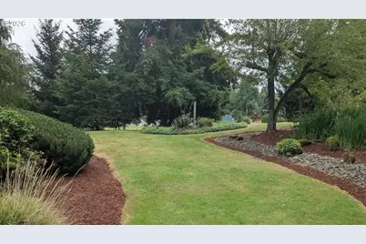 15341 S Hattan Rd, Oregon City, OR 97045 - Photo 4