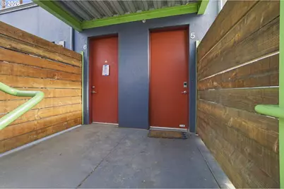325 NE Graham St #6, Portland, OR 97212 - Photo 4