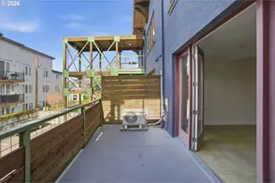 325 NE Graham St, Portland, OR 97212 - Photo 10