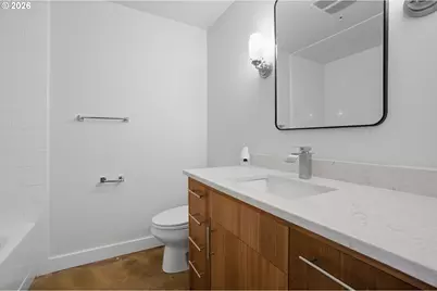 325 NE Graham St #6, Portland, OR 97212 - Photo 20