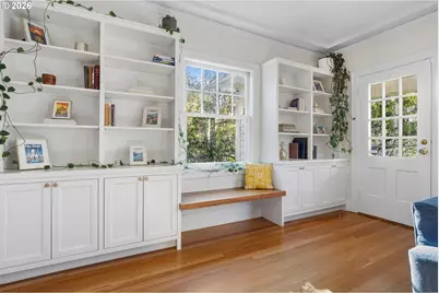 1809 NE Klickitat St, Portland, OR 97212 - Photo 10