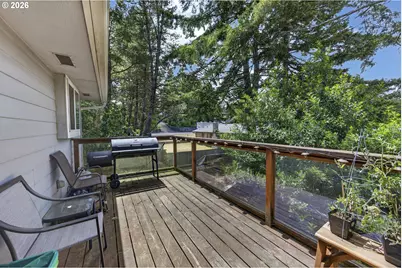 1345 Mulberry Ln, Florence, OR 97439 - Photo 14