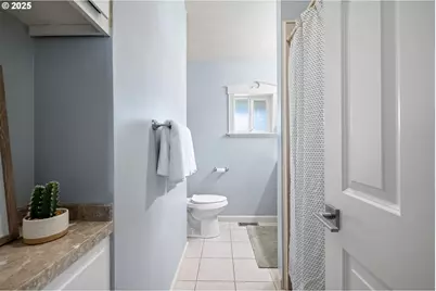 280 Roan Dr, Eugene, OR 97401 - Photo 22