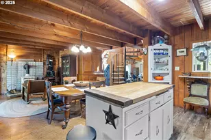 38350 McKenzie Hwy, Springfield, OR 97478 - Photo 20