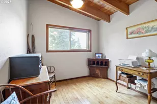 38350 McKenzie Hwy, Springfield, OR 97478 - Photo 28