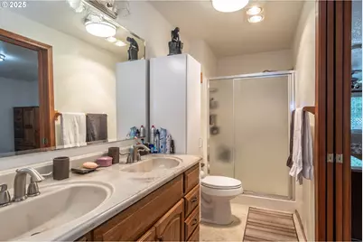 124 Aloha Ct, Roseburg, OR 97471 - Photo 22