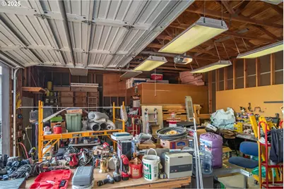 124 Aloha Ct, Roseburg, OR 97471 - Photo 38